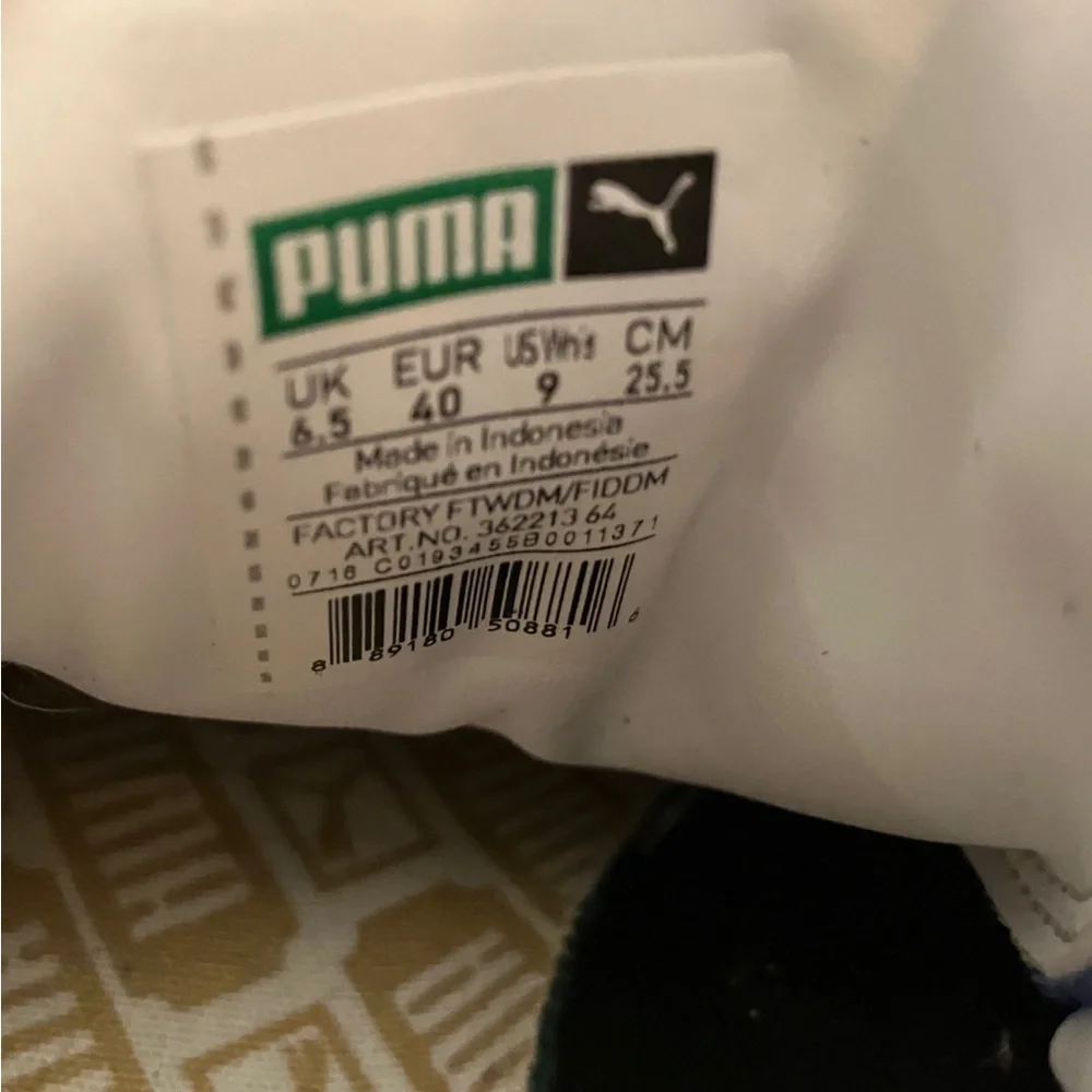 Puma Blue and White Women's Sneakers size 9(mens 71/2-8) - Picture 7 of 10